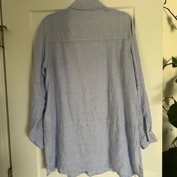 Tahari Light  Blue Linen Shirt or Cover Up (long) Size Large - Picture 6 of 7